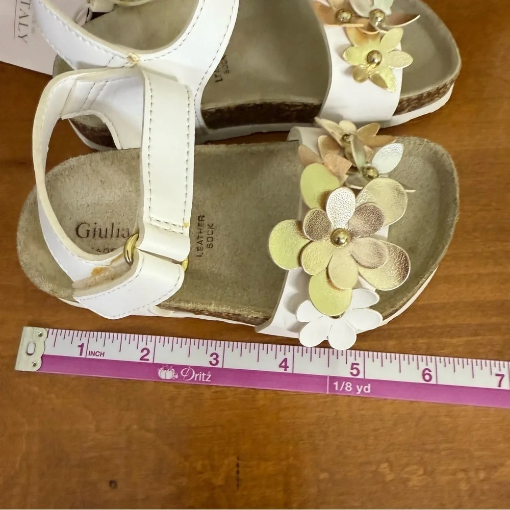 NEW Guilin Palai  White and Gold floral Sandals girls size 7 straps cork